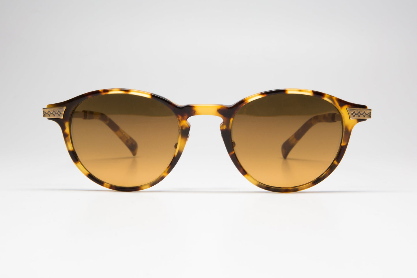 Nathan Dutil Eyewear Lifestyle and fashion Japan eyewear