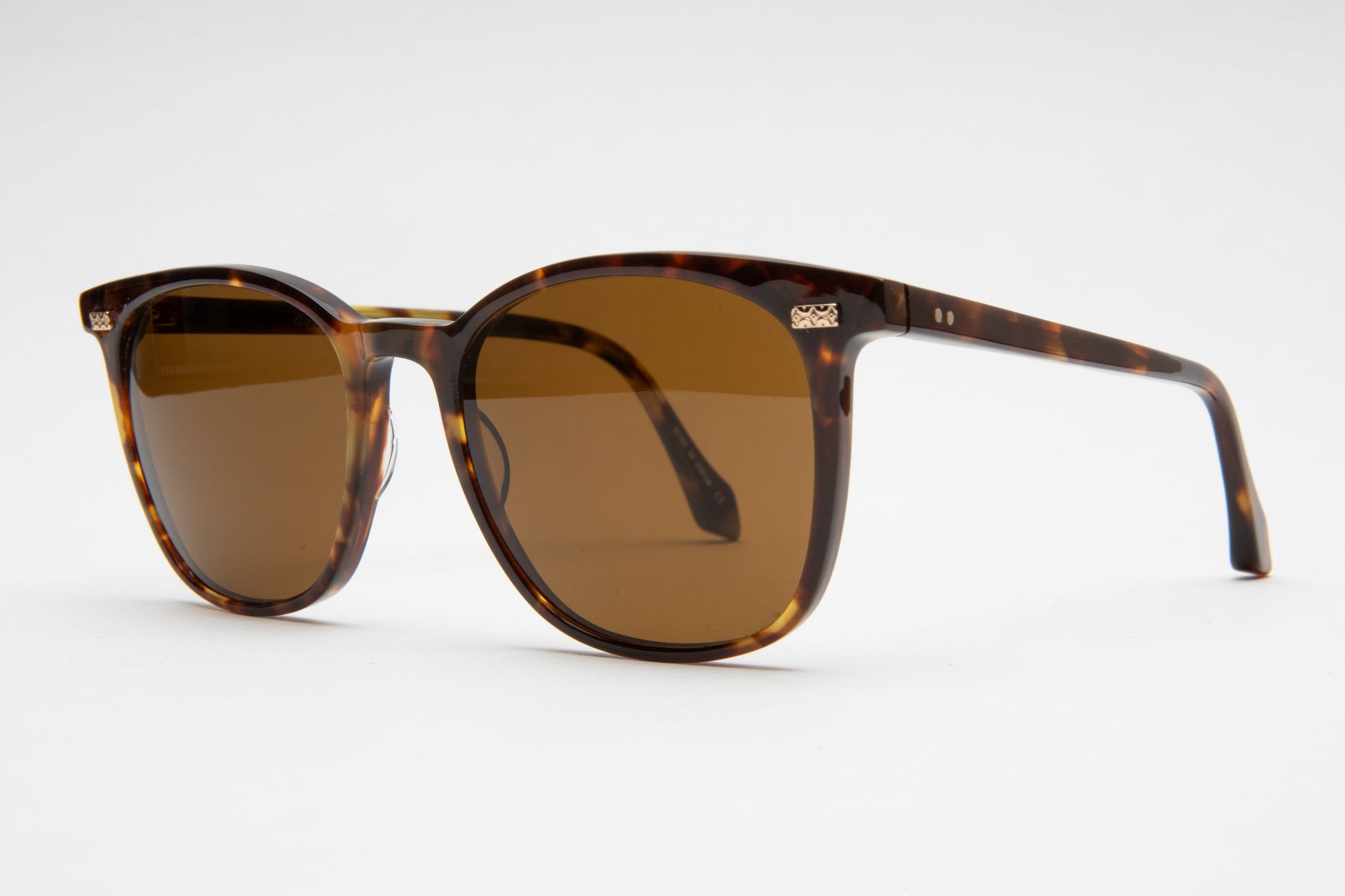 Beasley Dutil Eyewear Lifestyle Fashion sunglasses