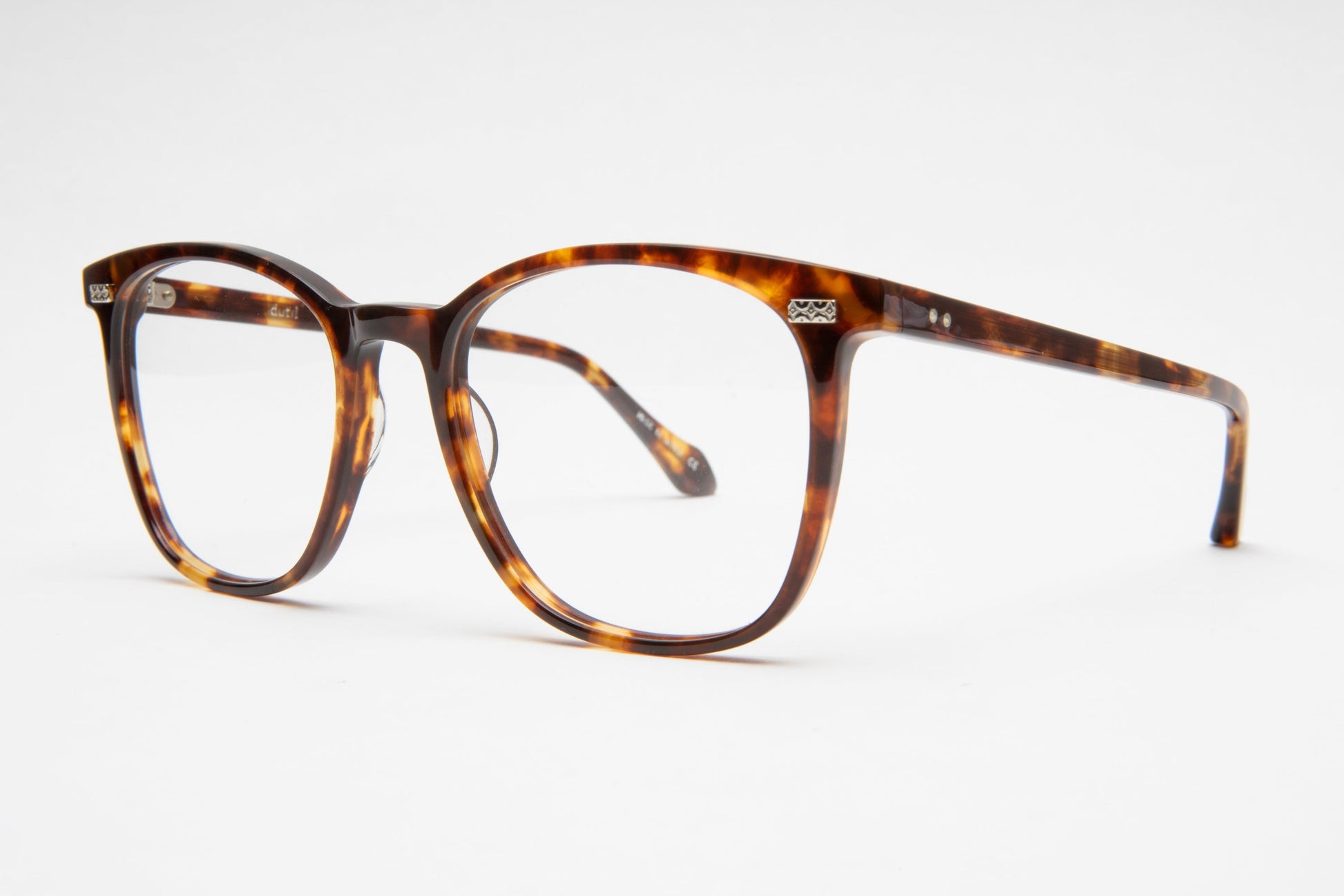 Beasley Dutil Eyewear Lifestyle Fashion Eyeglasses Canada